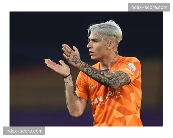 雷恩主帅热内西奥确认，球队将沿用上轮取胜的3-4-1-2阵型