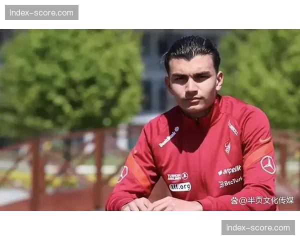 德国天空：法兰克福已准备放走20岁中场乌尊，前提是收到满意报价